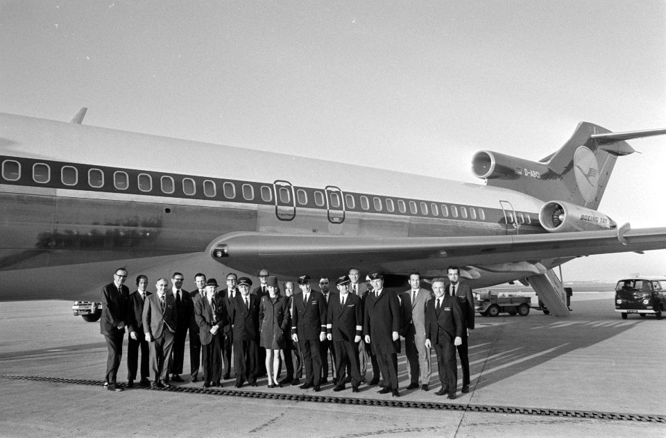 Opdracht Hollander & Van der Mey aankomst Boeing 727 op Schiphol, Bestanddeelnr 924-2347