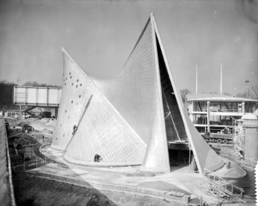 Opbouw wereldtentoonstelling in Brussel, Philipspaviljoen, Bestanddeelnr 909-4204