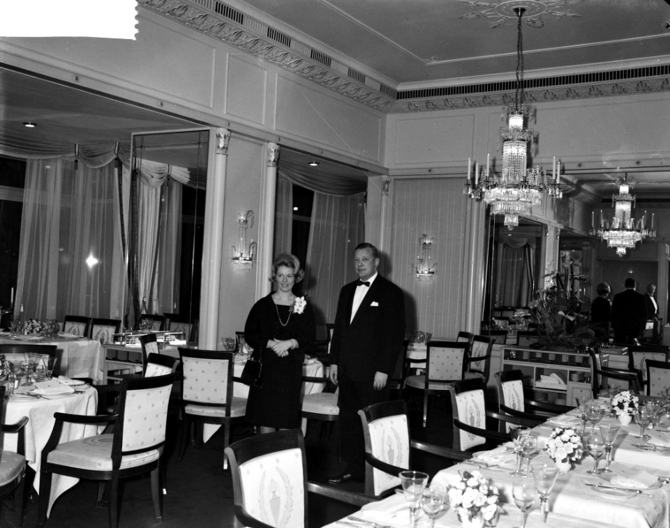 Opdracht hotel Revue , gerestaureerde zaal Hotel de lEurope Amsterdam, Bestanddeelnr 914-7740