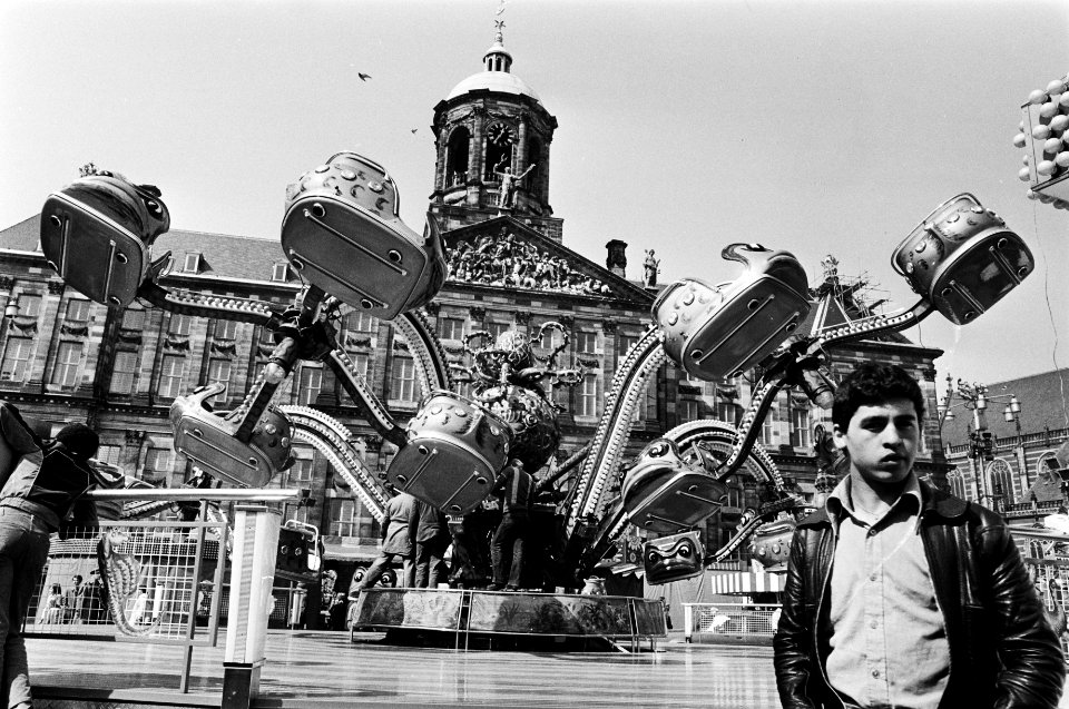 Opbouw van de kermis op de Dam, Bestanddeelnr 930-2209