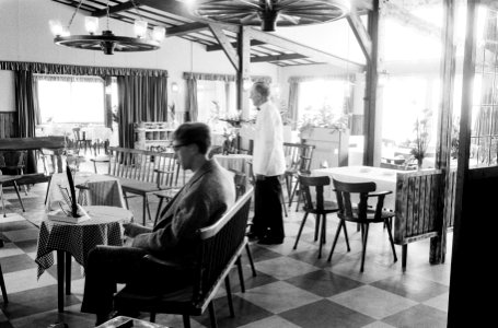 Opdracht Hotel Revue . lAuberge du Chalet Suisse Amstelveen. Nr. 2 gebruikt, Bestanddeelnr 915-1415