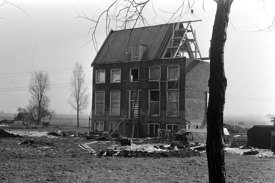 Opdracht Het Vrije Volk . Herbouw van Bijlmerlust bij Abcoude, Bestanddeelnr 923-3337
