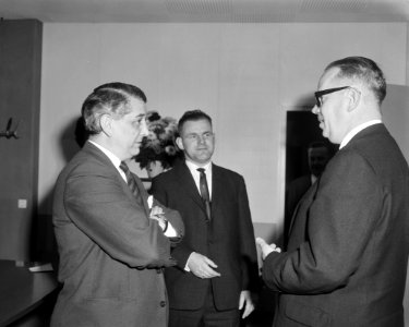 Opdracht Hollander van der Mey, Bestanddeelnr 915-7680