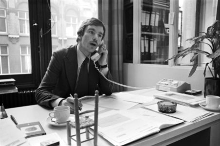 Opdracht Hotel Revue Nationaal Centrum Reserveringen directeur Faber, Bestanddeelnr 928-4978