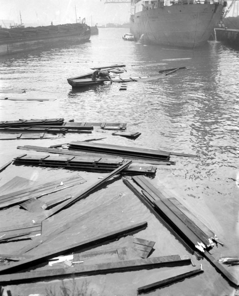 Opdracht het Vrije Volk , Rotterdam, Bestanddeelnr 911-7062