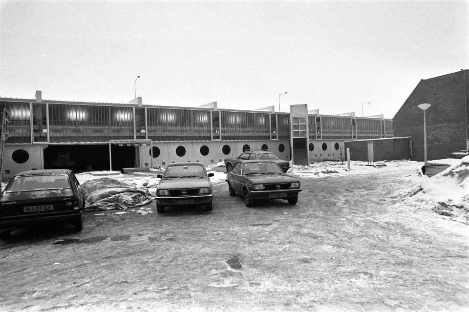 Opdracht aannemersbedrijf J. P. A. Nelissen . Opleveren parkeergarage aan Foppin, Bestanddeelnr 931-8686