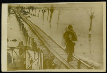 Op post aan de IJzer., Bestanddeelnr 158-0137