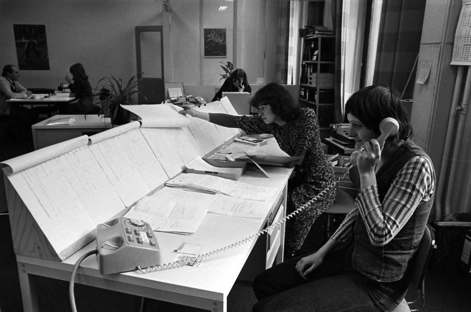 Opdracht Hotel Revue Nationaal Centrum Reserveringen, Bestanddeelnr 928-4977