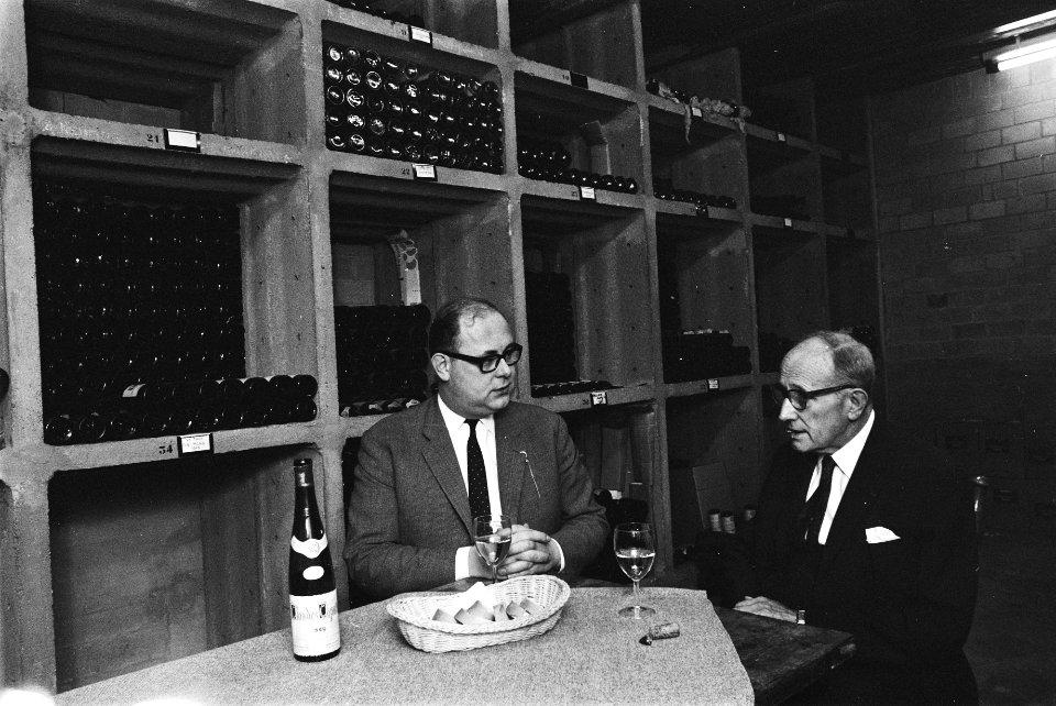 Opdracht Hotel Revue Port van Cleve , Amsterdam, interieur, Bestanddeelnr 923-9896