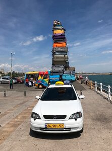 Taxi luggage overloaded