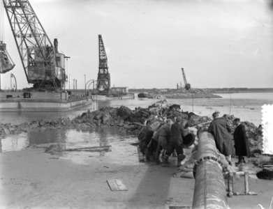 Opbouwplaatjes Zeeland. Dichten Oostelijke havendijk nabij Zierikzee, Bestanddeelnr 905-7430