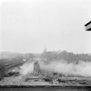Opblazen van schoorstenen bij de Westergasfabriek, Bestanddeelnr 913-2894