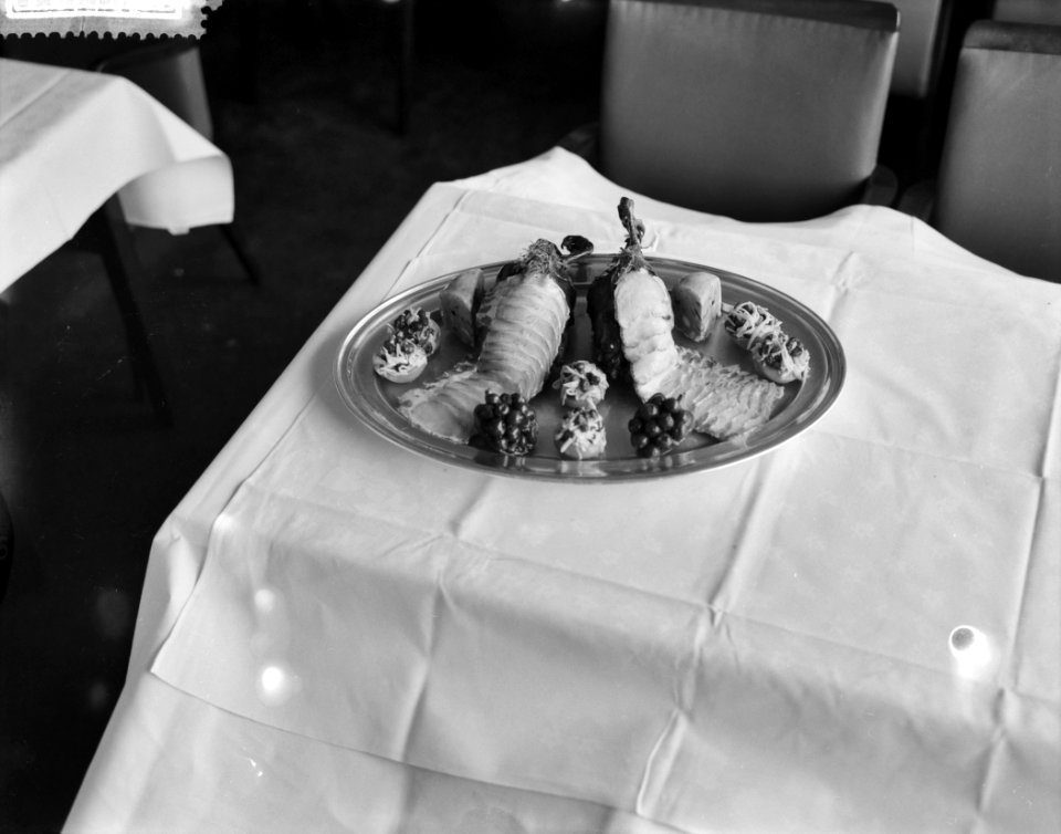 Opdracht Hotel Revue, Schotels, Bestanddeelnr 911-7778