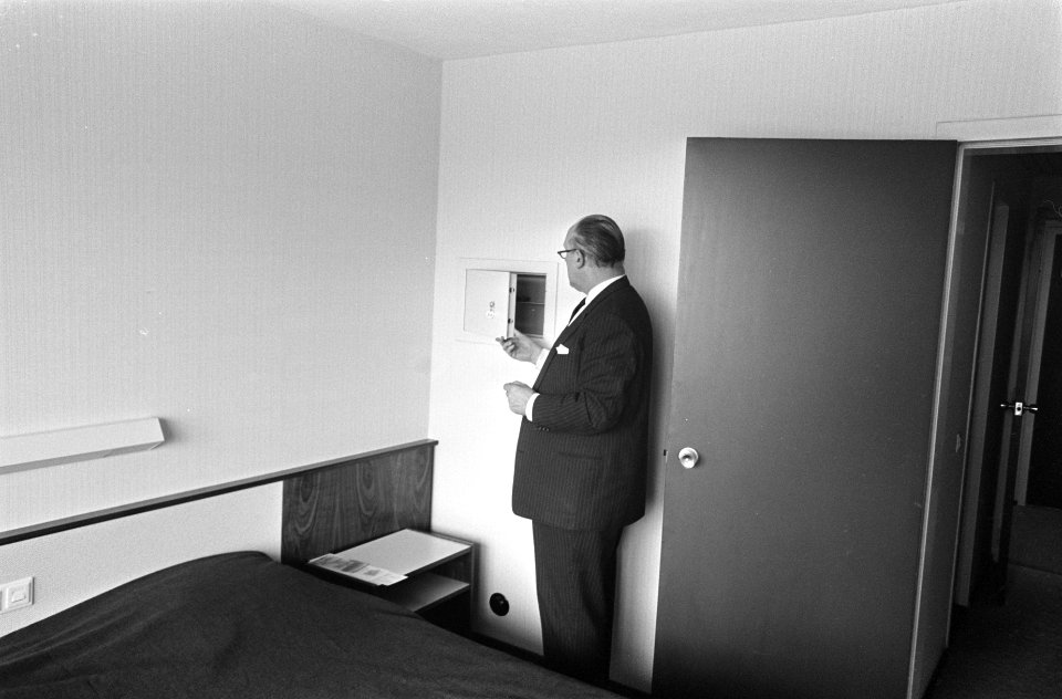 Opdracht Hotel Revue Parkhotel internationaal, Amsterdam, Bestanddeelnr 922-3075