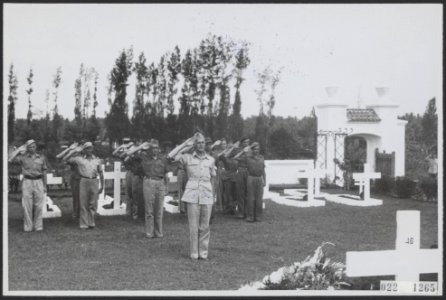 Op vrijdagmiddag 1 juli 1949 bracht het 1e bataljon 15 R.I. een afscheidsbezoek , Bestanddeelnr 022-1265