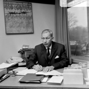 Opdracht Elsevier dr. de Bruin van Instituut voor de Tropen, Bestanddeelnr 922-1514