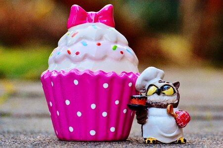 Cupcake owl cake photo