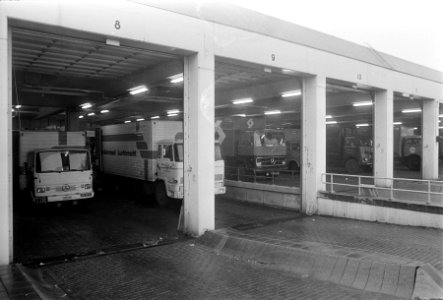 Opdracht Europubliciteit bij vrachtgebouw, Schiphol, Bestanddeelnr 926-0056