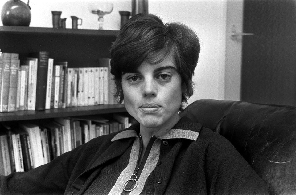 Opdracht Eva mejuffrouw Dra. E. Tamboezer, Bestanddeelnr 923-8685