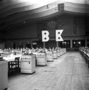 Opdracht B K te Kampen Kookwedstrijden Den Haag, Bestanddeelnr 912-3954