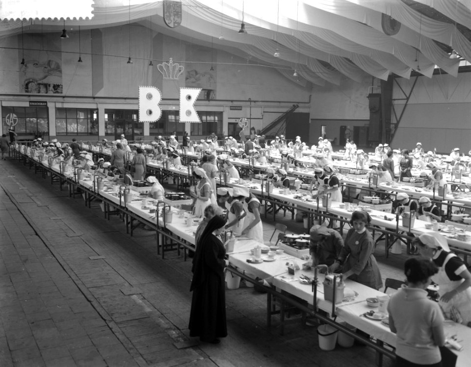 Opdracht B K te Kampen Kookwedstrijden Den Haag, Bestanddeelnr 912-3948