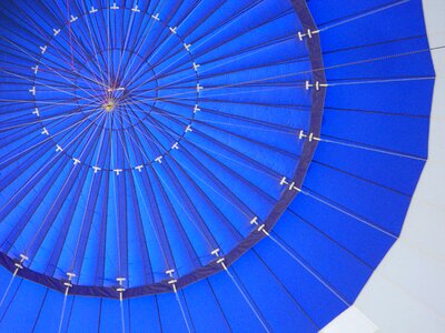 Hot-air ballooning blue chart