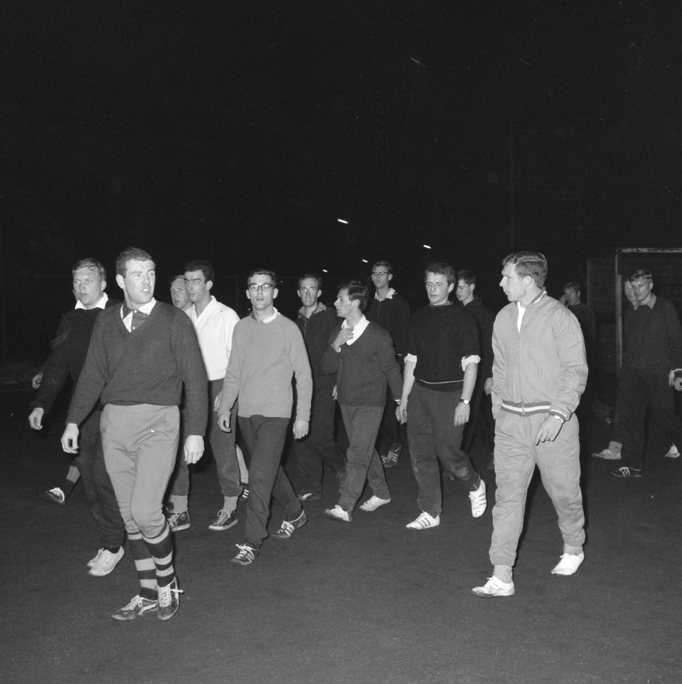Opdracht Gelderlander, training hockey-elftal door Hans Kraay, Bestanddeelnr 917-4385