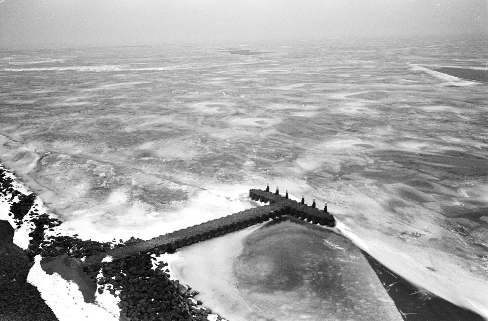 Opdracht Elsevier zoeken naar verdwenen dr. Graafland bij Afsluitdijk aanlegste, Bestanddeelnr 922-1334