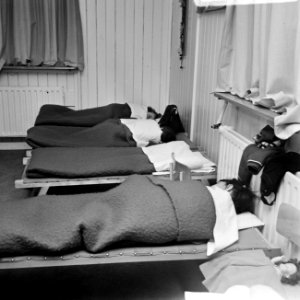 Opdracht Elsevier kinderen slapen in creche, Bestanddeelnr 922-1998