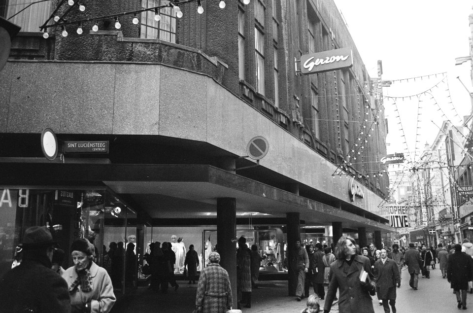 Opdracht Elsevier Winkel Gerzon, Kalverstraat, Amsterdam exterieur, Bestanddeelnr 924-1445