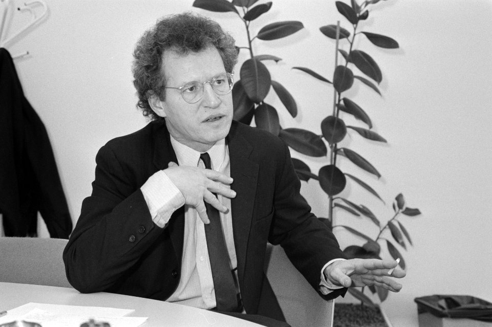 Opdracht Gelderlander Hans Westra Anne Frank Stichting, Bestanddeelnr 934-1905