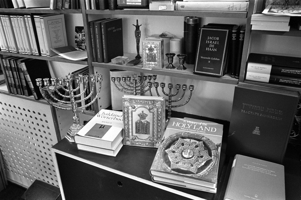 Opdracht Eva boekhandel Joachimshal, Amsterdam, Bestanddeelnr 923-5906