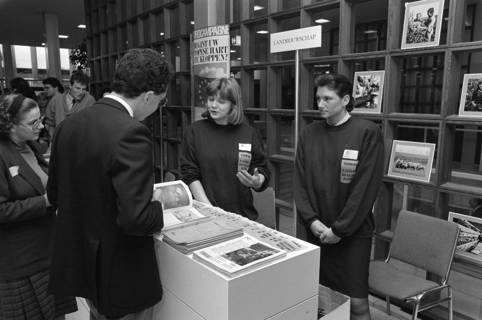 Opdracht Landbouwschap stand op Europa 1992, Bestanddeelnr 934-3651