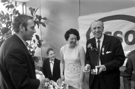 Opdracht Esso Nederland receptie in Esso Motor Hotel, Amsterdam, Bestanddeelnr 922-1666