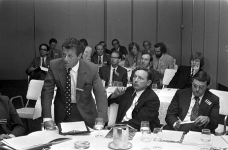 Opdracht in Hilton Hotel, Bestanddeelnr 926-5370