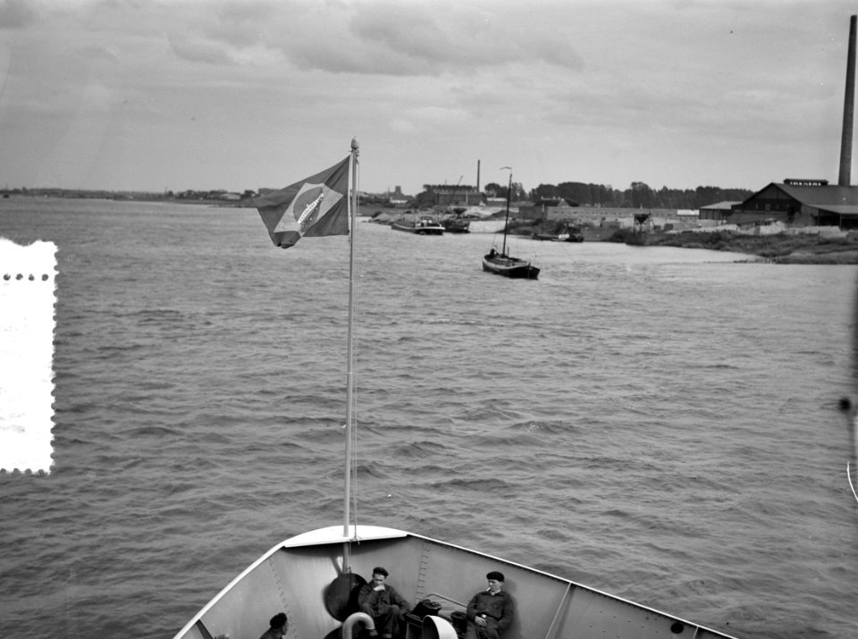 Opdracht Ir. Bur. de Vlieger bij Gebr. Van de Werf Deest, Bestanddeelnr 906-6366