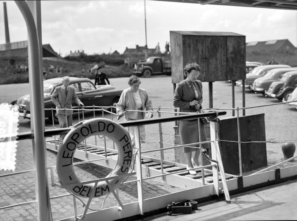 Opdracht Ir. Bur. de Vlieger bij Gebr. Van de Werf Deest, Bestanddeelnr 906-6348