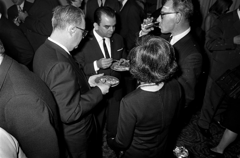 Opdracht hr. Duinker receptie Hilton Hotel . Iberia Airlines, Bestanddeelnr 920-8615