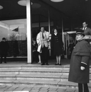 Opdracht Limburgs Dagblad, Toon Hermans bij Hiltonhotel, Bestanddeelnr 921-1069