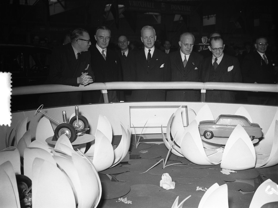 Opening RAI autotentoonstelling, Bestanddeelnr 904-9893