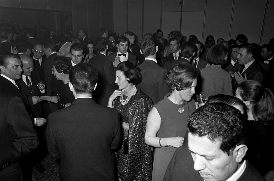 Opdracht hr. Duinker receptie Hilton Hotel . Iberia Airlines, Bestanddeelnr 920-8611