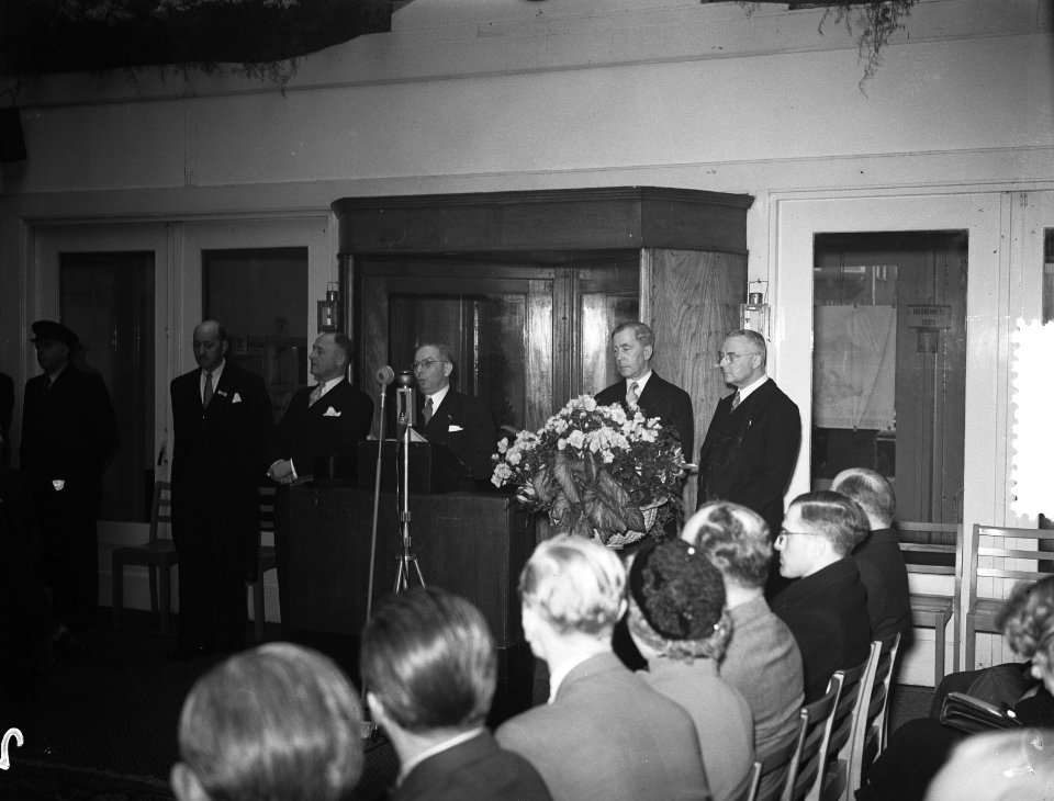Opening RAI autotentoonstelling, Bestanddeelnr 904-9885