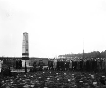 Opening Russisch kerkhof Amersfoort, Bestanddeelnr 903-1020
