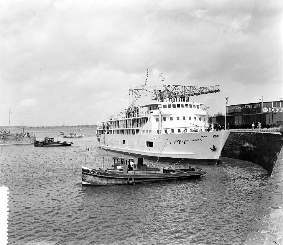 Opdracht Ir. Bur. de Vlieger bij Gebr. Van de Werf Deest, Bestanddeelnr 906-6271