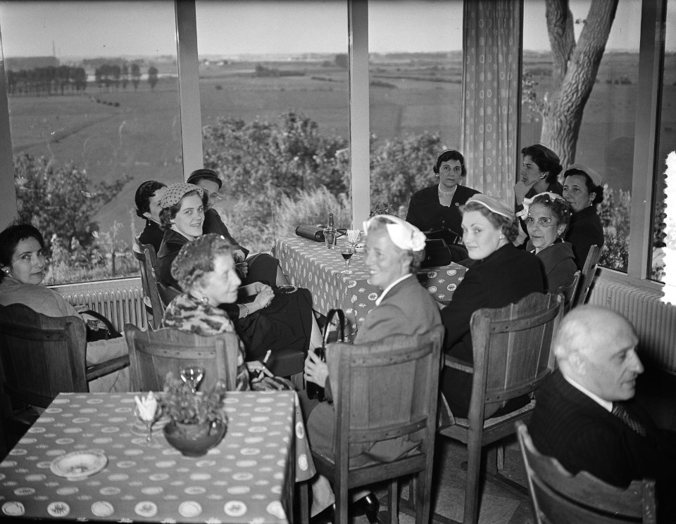 Opdracht Ir. Bur. de Vlieger bij Gebr. Van de Werf Deest, Bestanddeelnr 906-6277