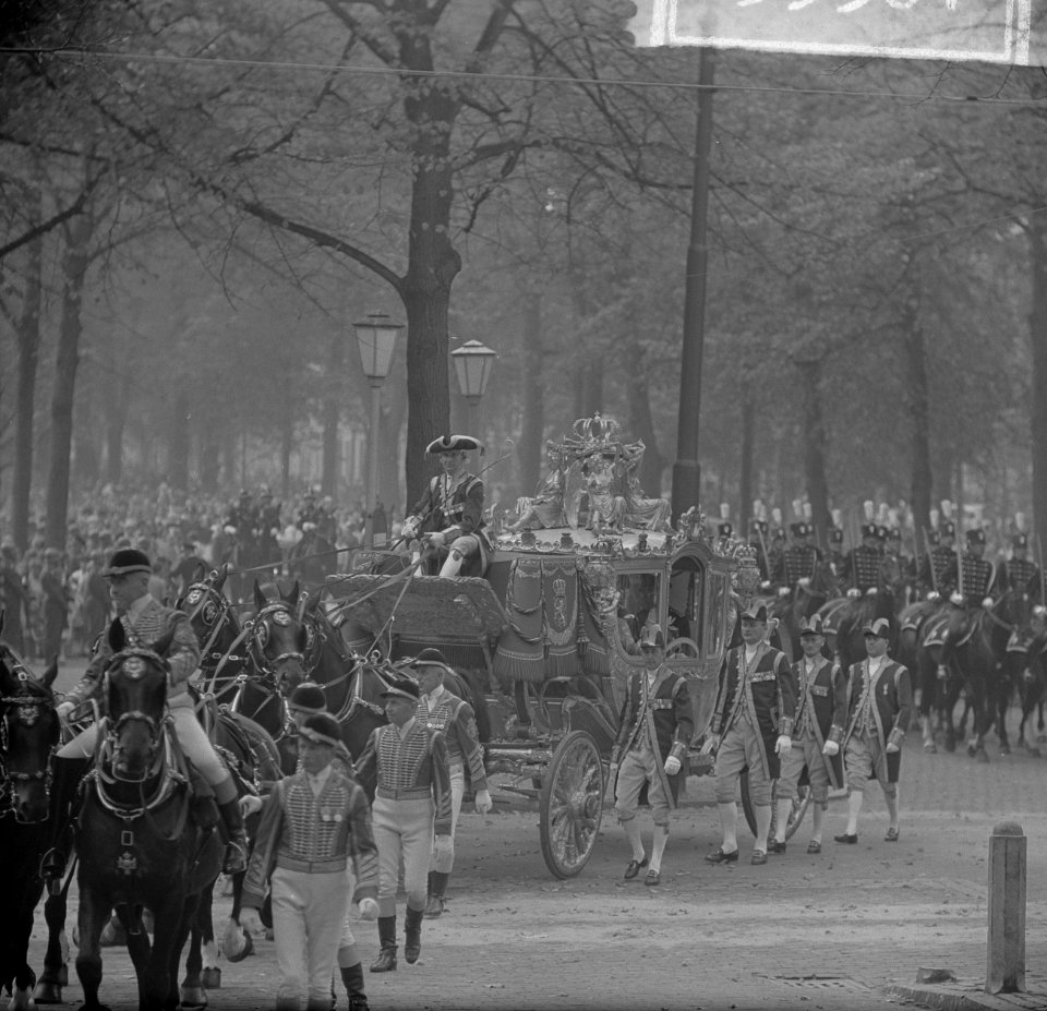 Opening Staten-Generaal in de Ridderzaal De Gouden Koets, Bestanddeelnr 915-5361