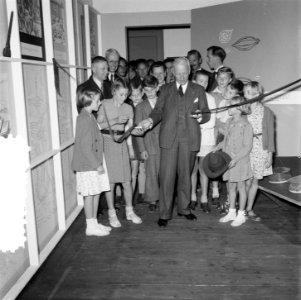 Opening tentoonstelling De Cacas door burgemeester Amsterdam, Bestanddeelnr 905-2897