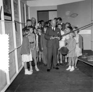 Opening tentoonstelling De Cacas door burgemeester Amsterdam, Bestanddeelnr 905-2896