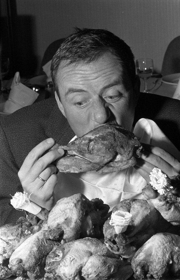 Opening restaurant in het hotel Pont d'Avignon te Amsterdam, Johnny Kraaijkamp t, Bestanddeelnr 910-8138
