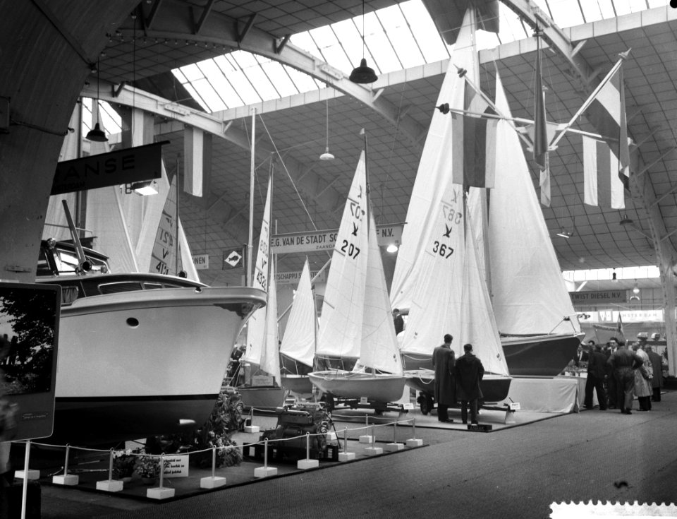 Opening van de watersporttentoonstelling Hiswa in de RAI, Bestanddeelnr 911-0884